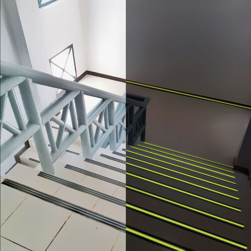 11088C • Ragasztószalag - csúszásmentes - 5 m x 50 mm - foszforeszkáló / fekete