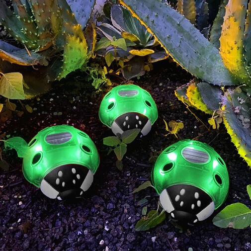 11764B • Szolár katicabogár - zöld - 14,5 x 12 x 6 cm - 6 melegfehér LED