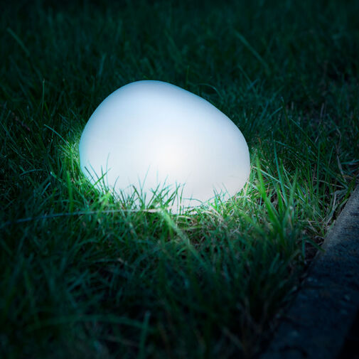 11768 • Leszúrható szolár lámpa - kavics forma - matt üveg - 165 x 142 x 115 mm - melegfehér LED
