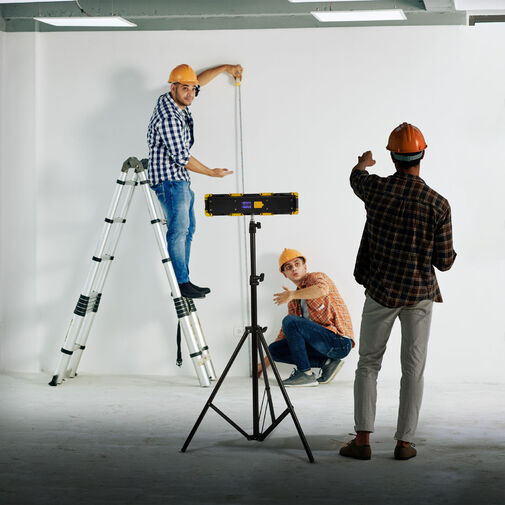 18649B • Tripod - max 210 cm