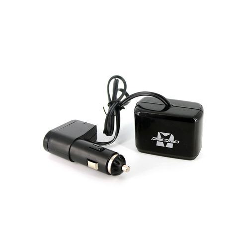 55050 • Szivargyújtóaljzatba csatlakoztatható 2-es elosztó + 1A USB csatlakozás