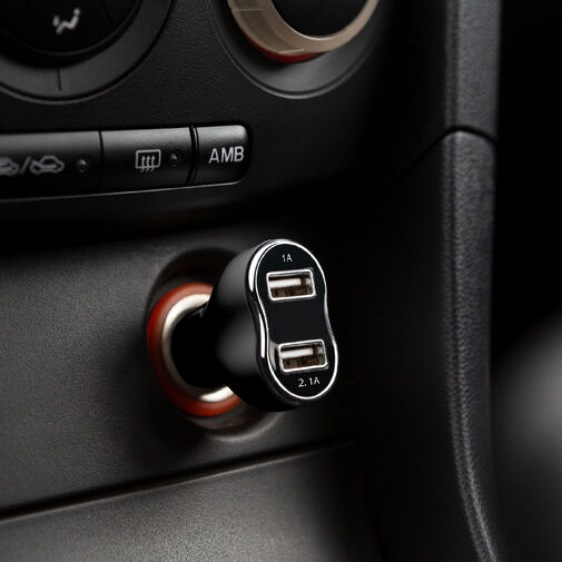 55054BK • Autós szivargyújtó adapter - 2 x USB - fekete