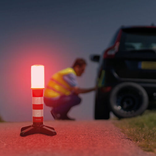 55760 • Elakadásjelző lámpa - mágneses - 6 piros LED - elemes