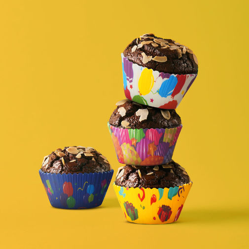 57168D • Muffin papír szett - party - 100 db / csomag