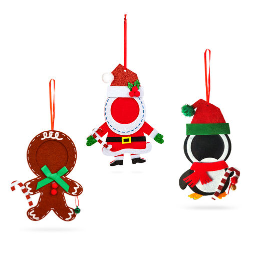 59730 • Karácsonyi fénykép dekoráció - filc - csengettyűvel - akasztható - 13 x 17 cm - 3 féle